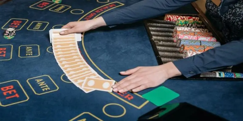 Cầu Bệt Baccarat - Phân Tích Phương Pháp Cược Tại 8Kbet 3 Đặc điểm nổi bật của cầu bệt baccarat dễ dàng theo dõi kết quả